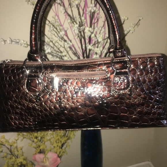 Wine Bottle Clutch - Insulated Purse - NWT - Picture 4 of 11